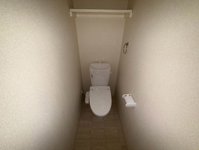 ルミエール瓦屋町のトイレ写真