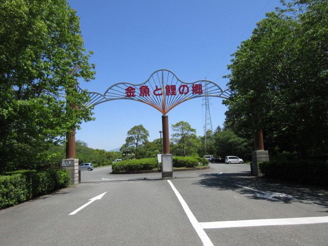 シャルールの周辺写真