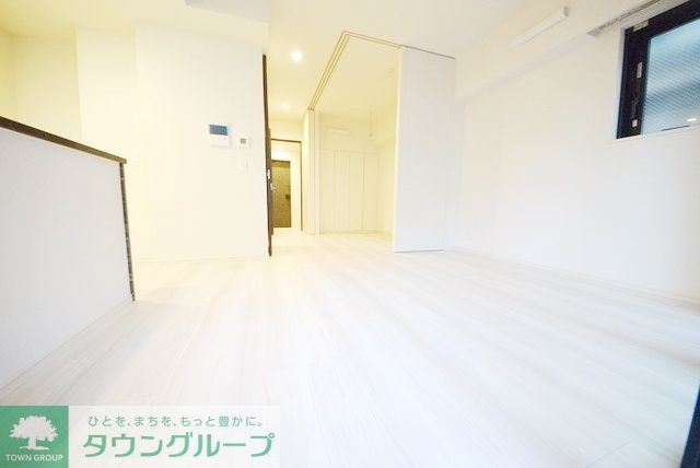 その他部屋・スペース　★日当たりの良いリビングです★