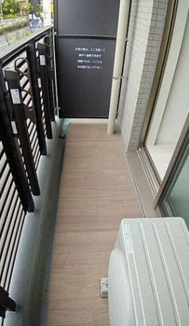 バルコニー