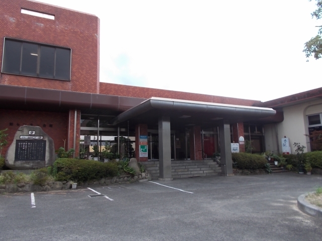 ＪＲ山陽本線 福山駅 バス乗車時間：20分 最寄りバス停で下車 徒歩9分 2階建 築12年の周辺写真