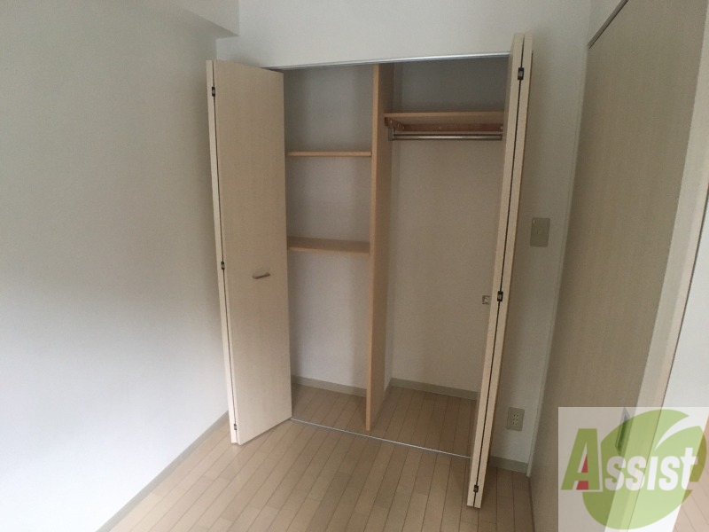 収納　収納もバッチリあるのでお部屋が片付きますよ！