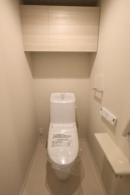 ＪＲ武蔵野線 新座駅 徒歩6分 4階建 築4年のトイレ写真