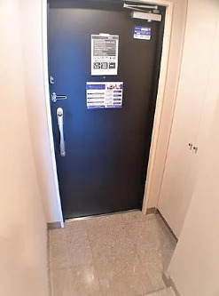 ＪＲ山手線 五反田駅 徒歩8分 30階建 築20年の玄関写真