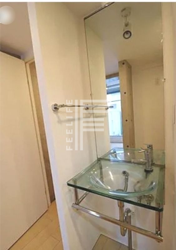 洗面設備　同仕様の別部屋の写真です、ご参考までに。