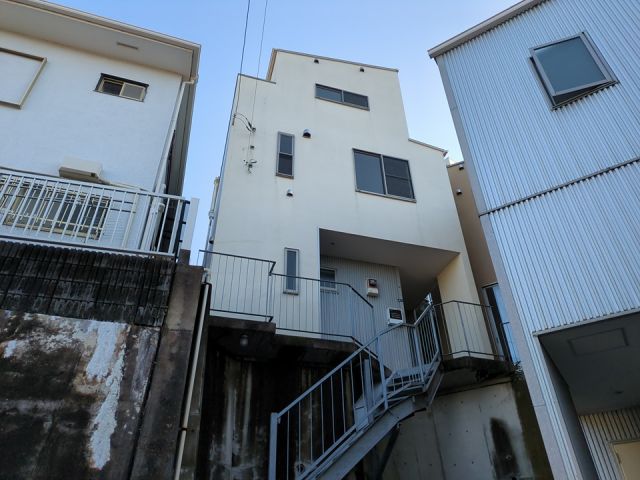金沢区富岡東戸建の外観写真