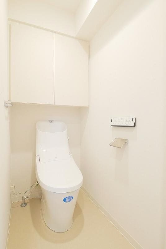 プレミアムキューブG北新宿のトイレ写真