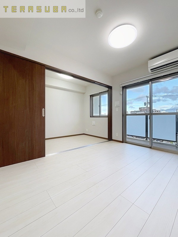 シェル新川の内装写真