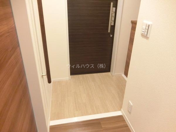 玄関　シューズボックスあり！