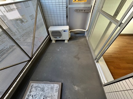 バルコニー　※別号室の写真です。