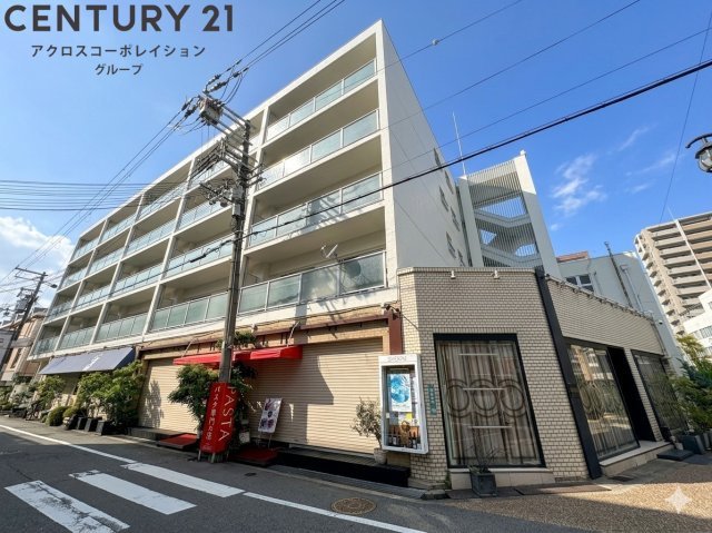 建物外観　敷地内に住居者専用のごみ置き場あります！