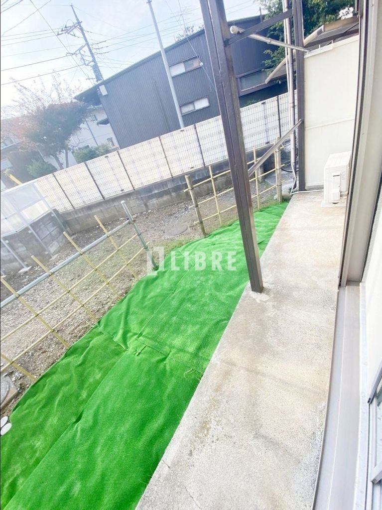 バルコニー　庭
