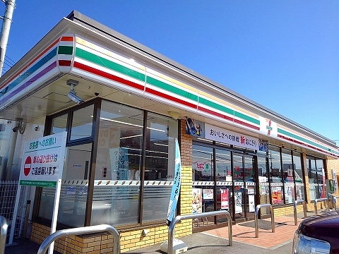 コンビニ　セブンイレブン黒磯中央店（コンビニ）まで190m
