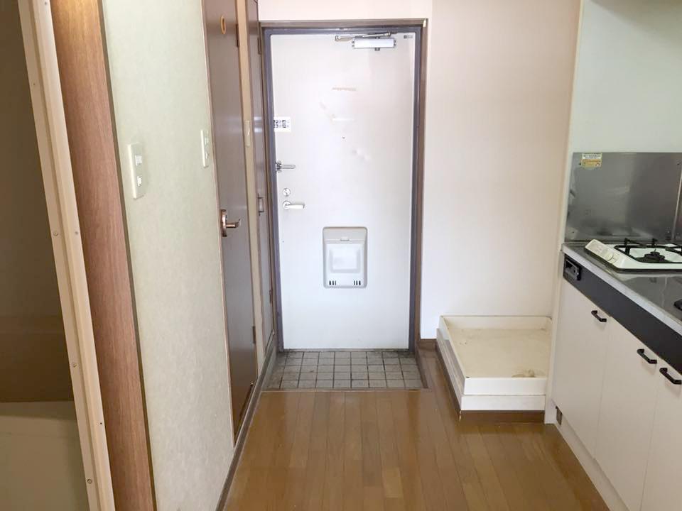 ライオンハイツの玄関写真