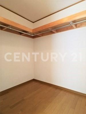 収納　ウォークインクローゼット