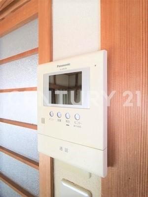セキュリティ　モニターホンで来訪者の確認も安心です♪