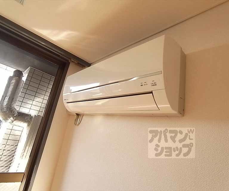 その他設備　エアコン装備