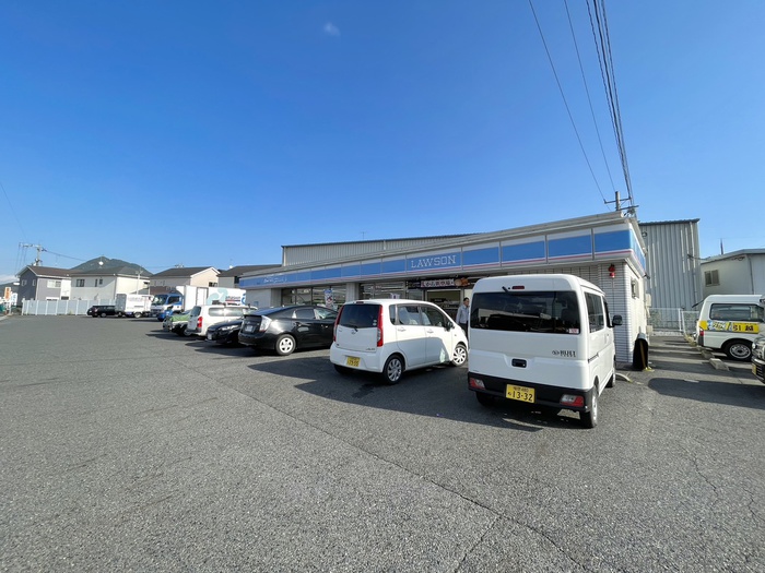 コンビニ　ローソン栗東国道辻店（コンビニ）まで300m