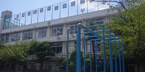 小学校　文京区立柳町小学校（小学校）まで434m