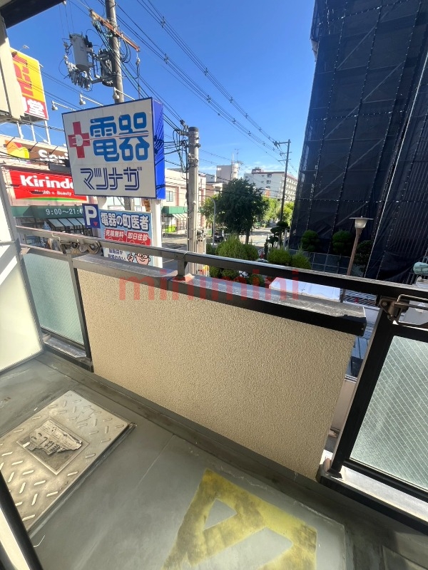 バルコニー