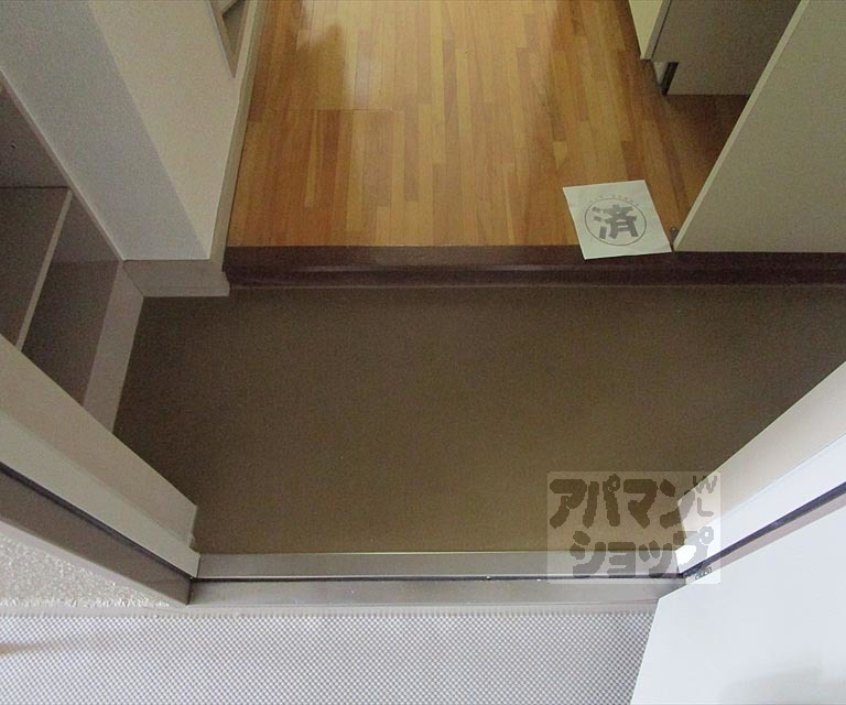 ハイツ葵の玄関写真