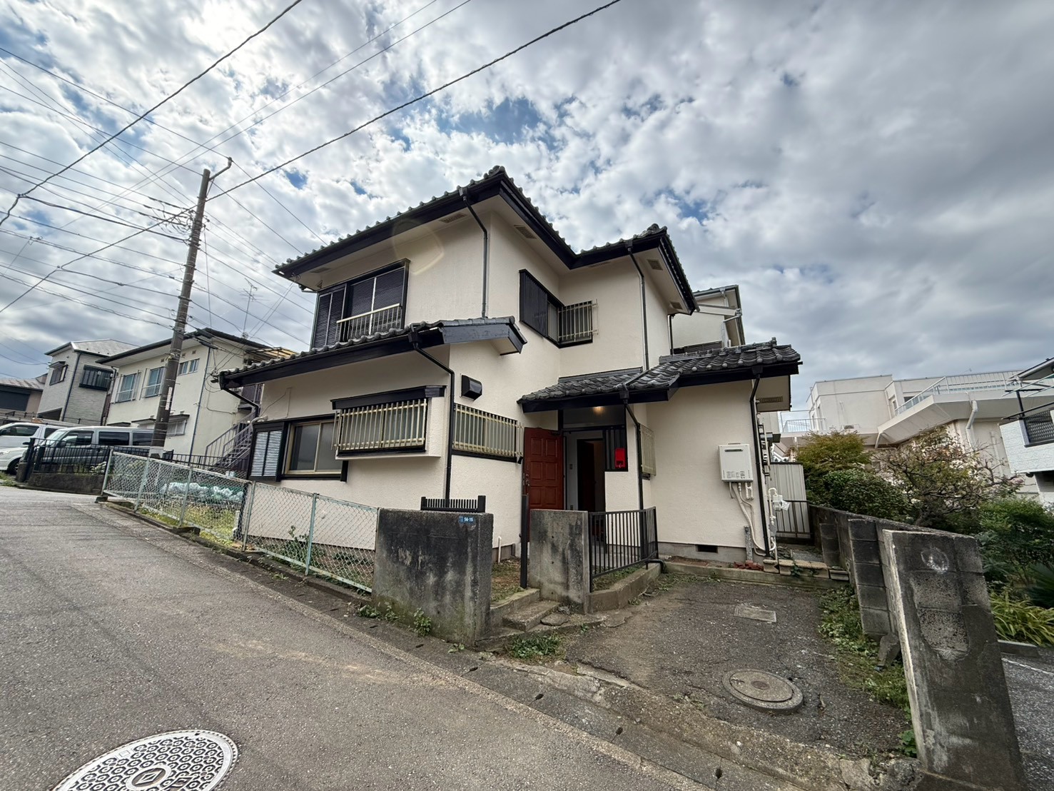 横浜市旭区笹野台一丁目戸建