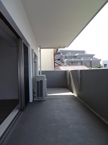 RESIDENCE KIKUZAKAの内装写真