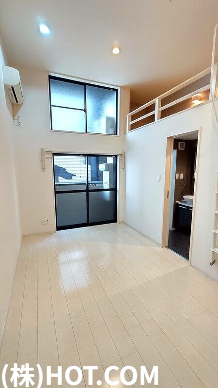 西鉄天神大牟田線 井尻駅 徒歩6分 2階建 築16年の居間写真