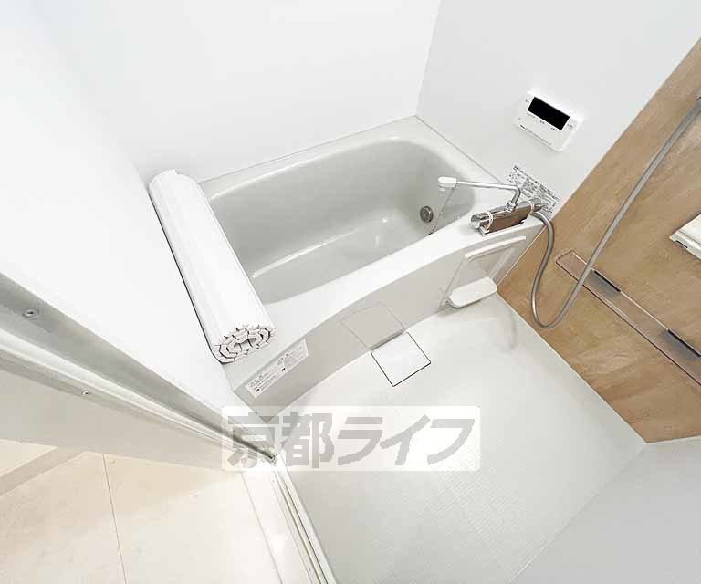 D-roomグレース西院の風呂写真