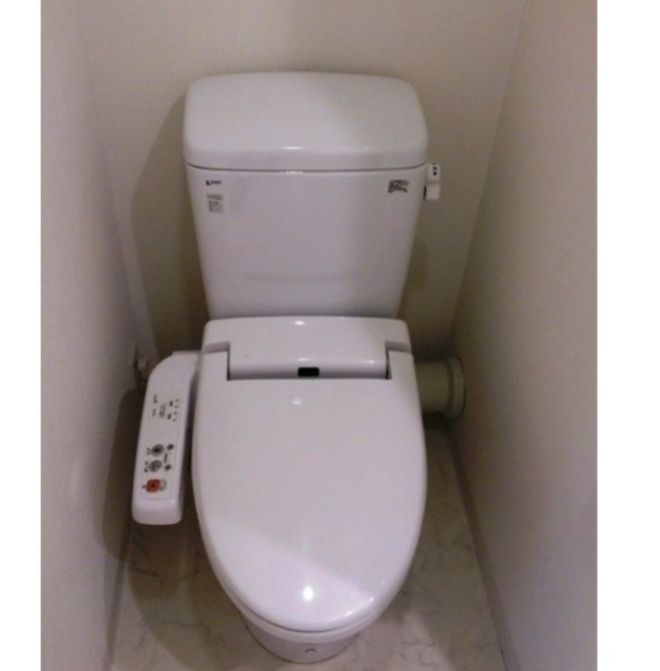 トイレ　シンプルで使いやすいトイレです
