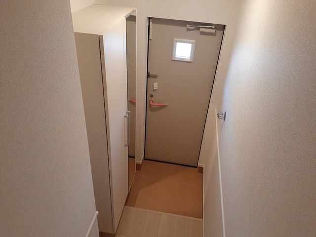 玄関　図面と現状に相違がある場合には現状を優先