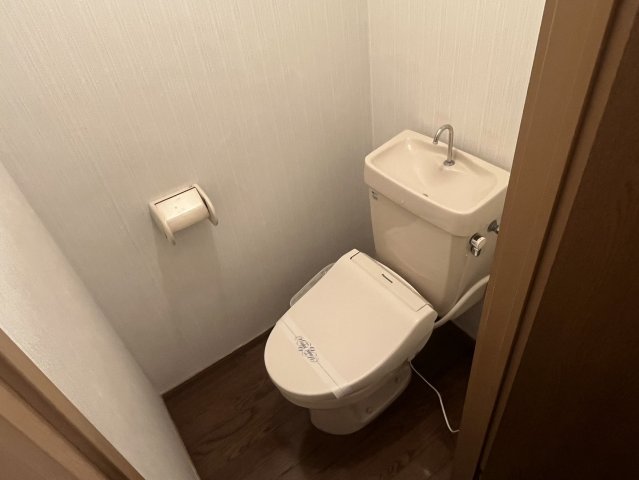 ホワイトレークのトイレ写真