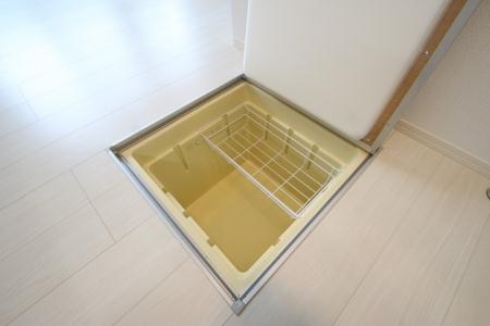 その他部屋・スペース　床下収納
