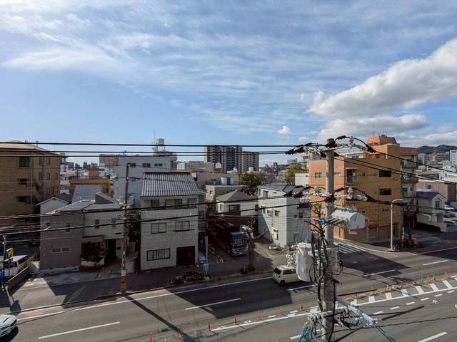 眺望　写真は違う号室です。