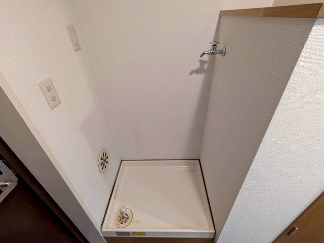 その他　写真は違う号室です。
