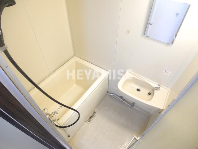 バス・シャワールーム　※写真は同じ間取りの2階のお部屋です※