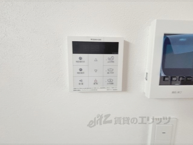 その他設備　給湯器リモコン