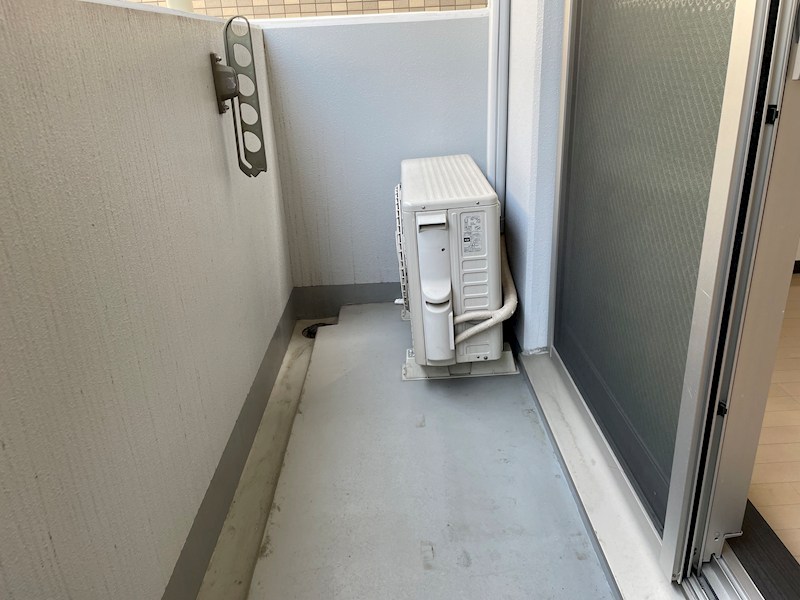 バルコニー　類似写真掲載。