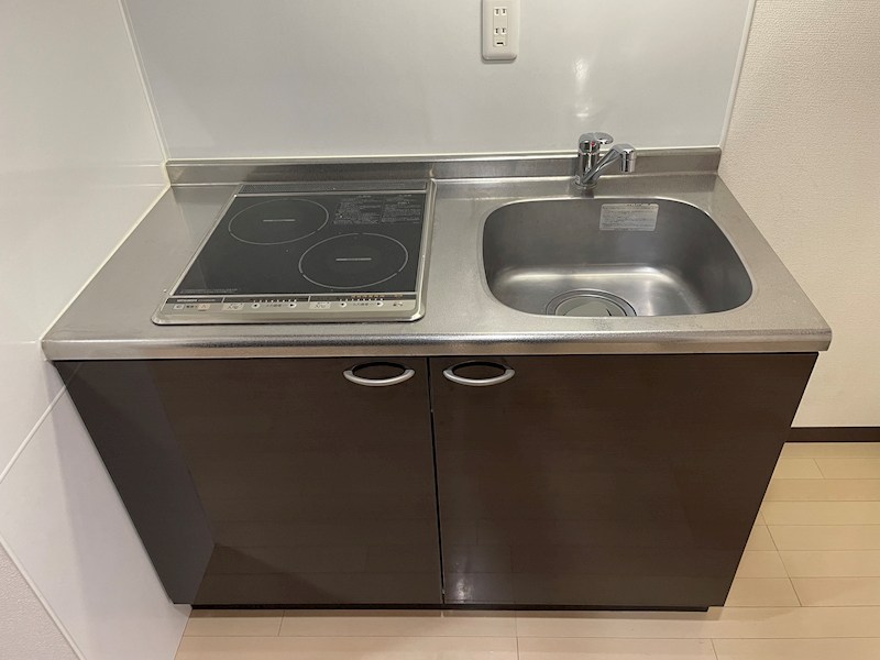 キッチン　【類似写真掲載】　IH2口付き