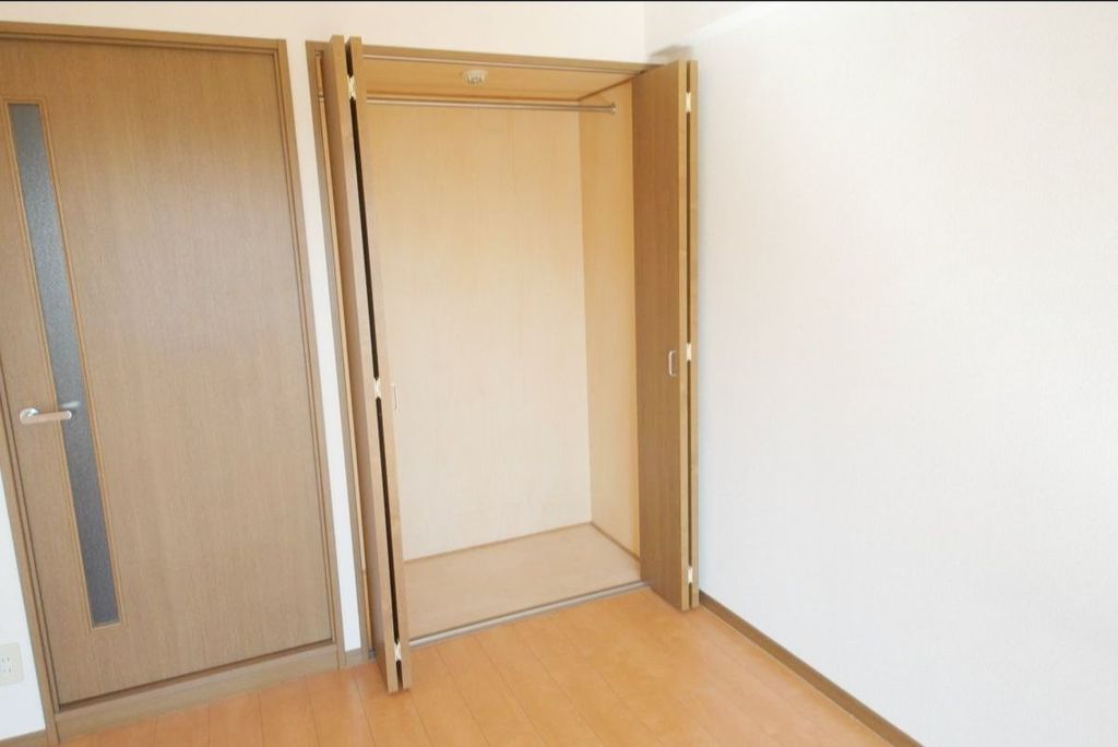 収納　リフォーム中です。