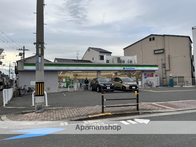 コンビニ　ファミリーマート摂津鳥飼店（コンビニ）まで4740m