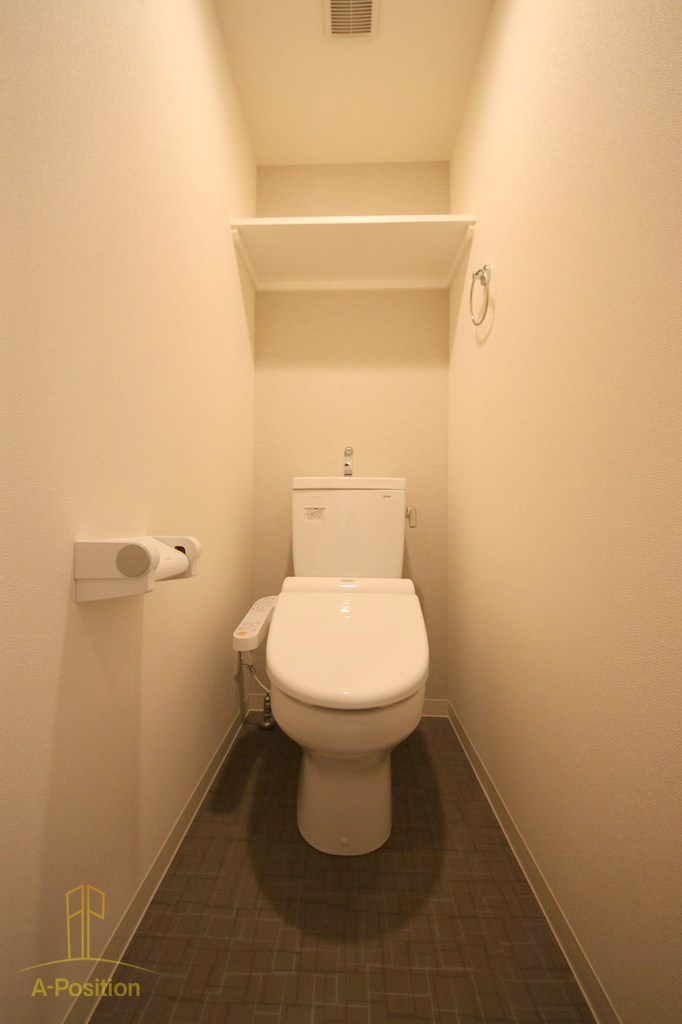 トイレ　プレサンス堺筋本町駅前