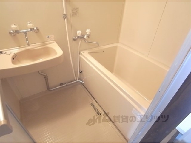 バス・シャワールーム　ユニットバス