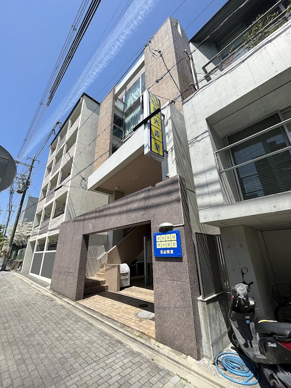 京都市北区紫竹下高才町のマンションの建物外観