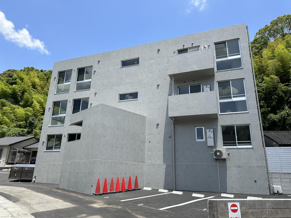 鹿児島市田上のマンションの建物外観