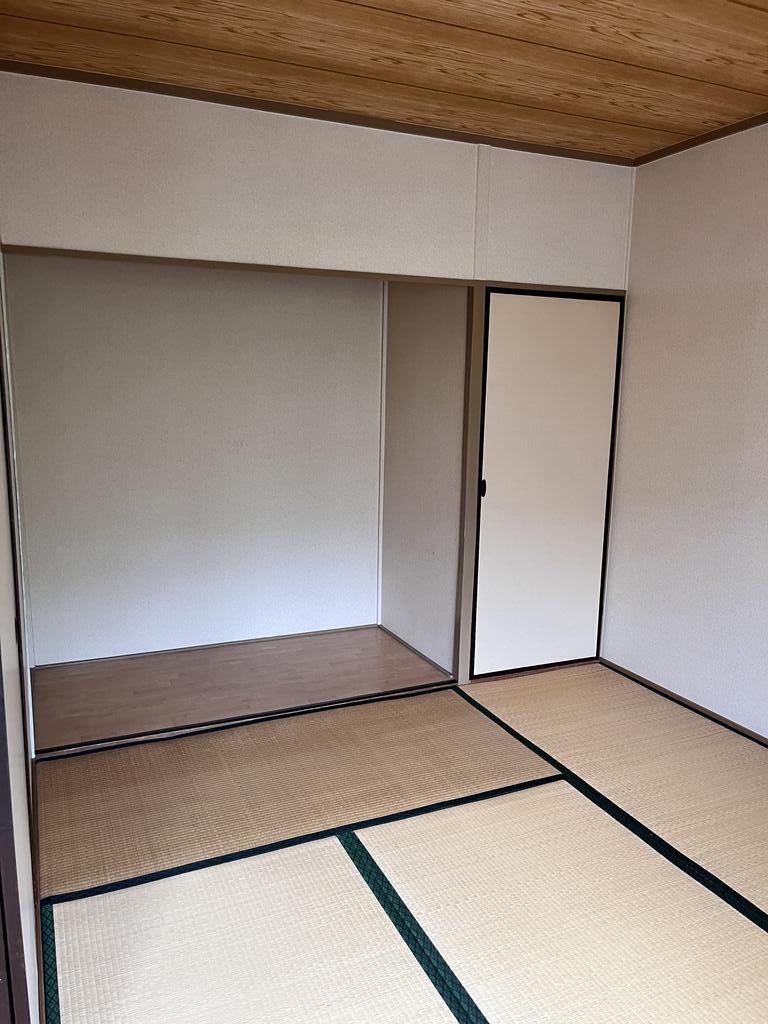 白川台農住団地B棟の居間写真