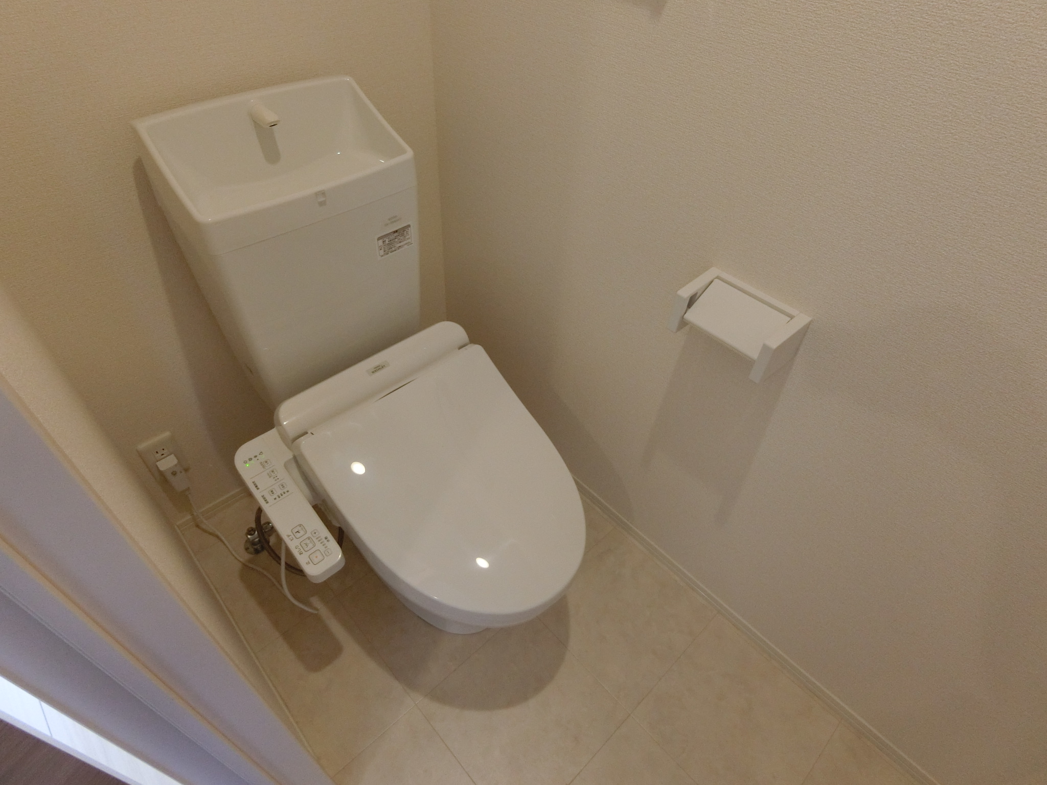トイレ　温水便座付きトイレ★