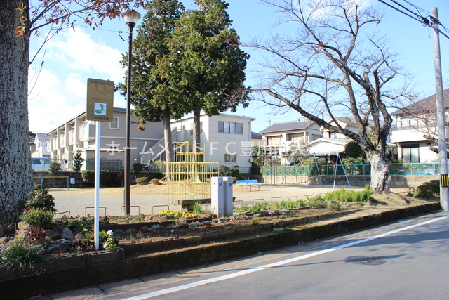 公園　上宿児童遊園（公園）まで468m