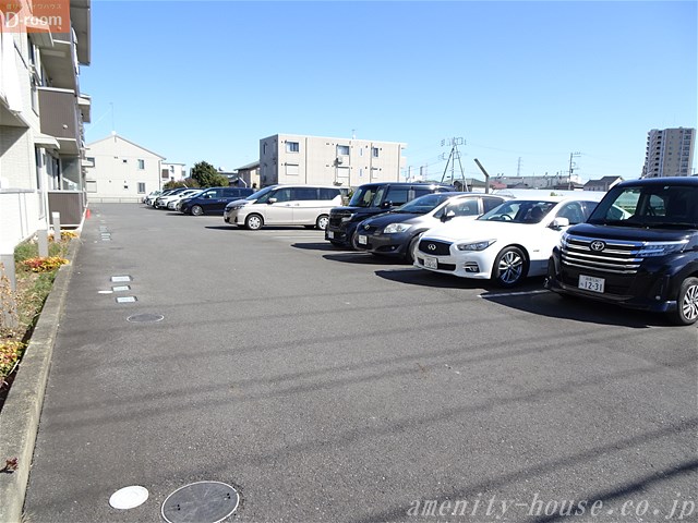 駐車場　★無料の敷地内駐車場