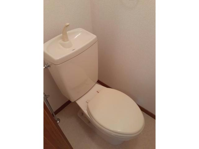 【コーポ・ナカゴのトイレ】